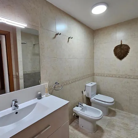 Talasas Apartament *